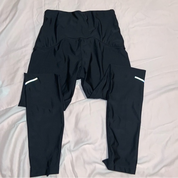 NIKE WOMENS HOLOGRAM LEGGINGS Sz.Small - Picture 5 of 6
